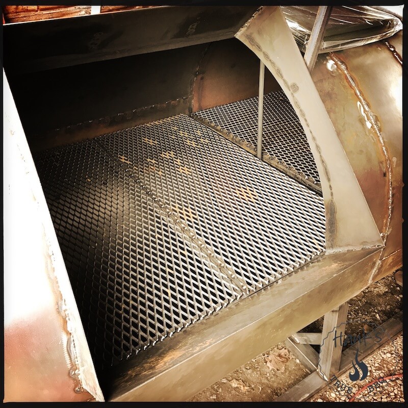 Grill grates manufactured and mounted